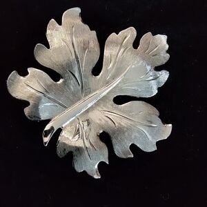 Silver Tone Leaf Brooch